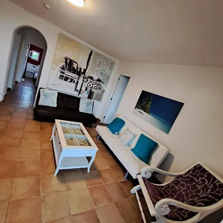 La Casa Del Tiburon Cala En Porter (Menorca)