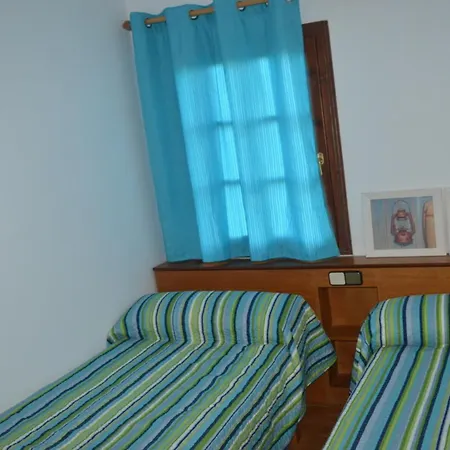 La Casa Del Tiburon *